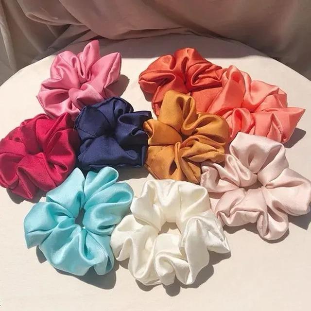 Luxury Satin Silk Scrunchies for Women – Soft Hair Elastic Bands