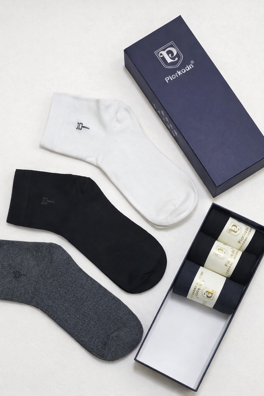 Men’s Solid Ankle Socks – 6 Pair Assorted Box